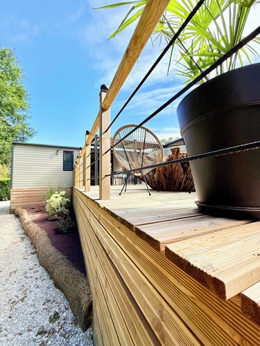 Mobile home complex in the Château de Nogentel residential leisure park!