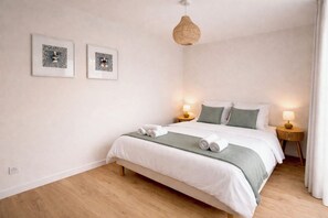 3 bedrooms, iron/ironing board, travel cot, free WiFi