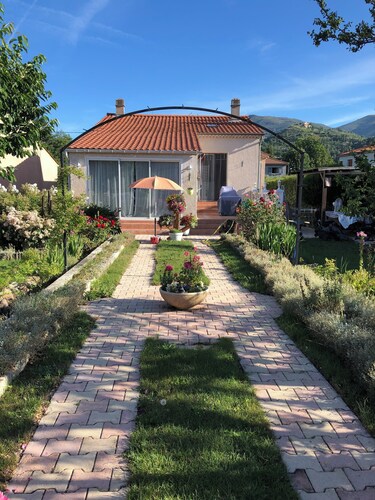 Maison entier 5 pièces avec jardin quartier calme