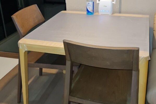 Dining - 1 bed 1 bath @Thonglor near The Commons (Bangkok)
