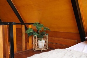 Room - Cabin Linggayoni Dieng (Batur)