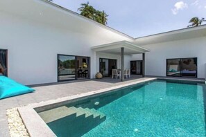 Outdoor pool - Villa Nirvana (Koh Samui)