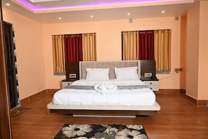 Room - Hotel Tulusi Inn (Bolpur)
