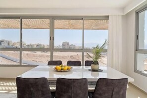 Room - Sea View Penthouse Near the Beach by Sea N' Rent (Eilat)