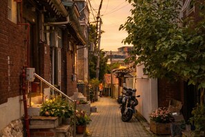 Unclassified image, 5 of 9, button - Turtle Stay Seoul-- the Center of Seoul #Cozy Apartment (Seoul)