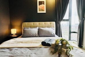 Room - Mosaic 3Bedroom Dark Elegance with Bathtub 8-13pax (Plentong)