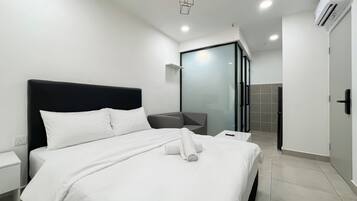 Luxury Studio | Iron/ironing board, free WiFi