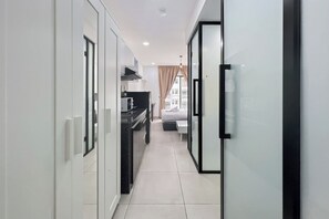 Estudio de lujo | Tabla de planchar con plancha y wifi gratis 