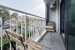 Junior Studio | Terrace/patio