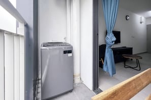 Junior Studio | Terrace/patio