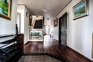 Interior - WinVilla (Oyama)