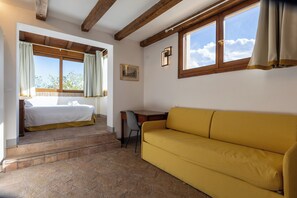 Family Suite | Soundproofing, free WiFi - BolognaRooms com- La Cascina (Sasso Marconi)