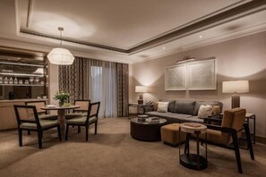 Room - Giza Palace Hotel & Spa - The Leading Hotels Of The World (Sheikh Zayed City)