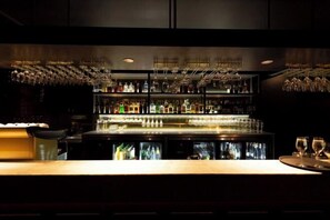 Bar (en la propiedad)