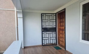 Property grounds - Casa Nadreya Premier Suite (Nakuru)