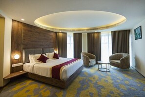 Sistema de insonorización, tabla de planchar con plancha y wifi gratis 