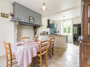 تناول الطعام