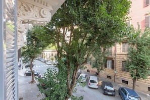 View from property - Colosseum Holidays - Three-Bedroom Apartment (Rome)