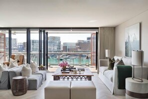 Room - Point Residence (Auckland)