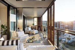 Room - Point Residence (Auckland)