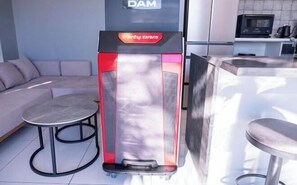 Interior - kaito TOKYOBAY (Futtsu)