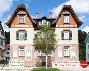 Esterni
