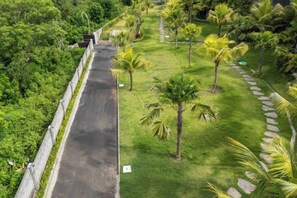 Unclassified image, 4 of 20, button - Khaya Luxury Villas (Bali)