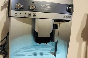 Room - R&L House (Fujisawa)