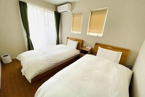 Room - R&L House (Fujisawa)