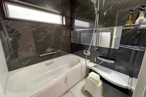 Room - R&L House (Fujisawa)