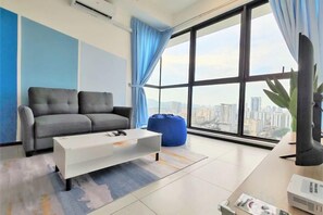 Unclassified image, 4 of 18, button - Skyblue 2 Rooms Apartment, 4+2 Pax @ Urban Suites (George Town)
