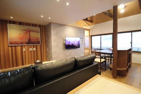 Room - H-Shinsaibashi (Osaka)