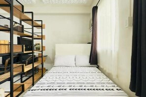 Room - Modern Simplicity: Cozy @Nuvali (Calamba)