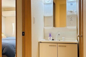 Room - Lapis House 201 2F&3F (Tokyo)