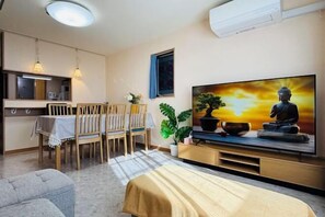 Room - Lapis House 201 2F&3F (Tokyo)