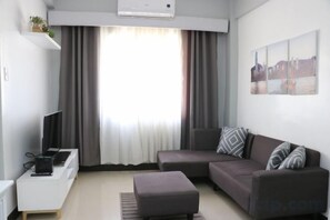 Ảnh chưa phân loại, 4 trong số 18 ảnh, nút