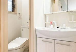 Room - Vacation Stay Fushimiinari (Kyoto)