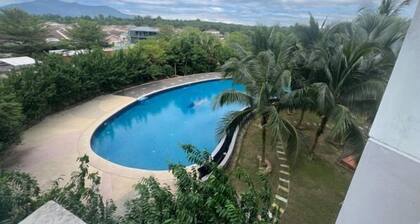 RedHouse @Sky Garden Klabang (10 pax)