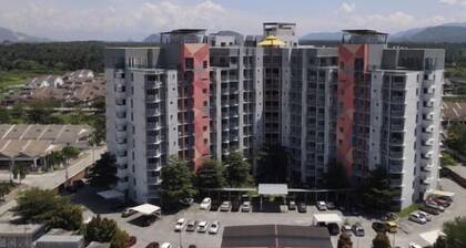 RedHouse @Sky Garden Klabang (10 pax)