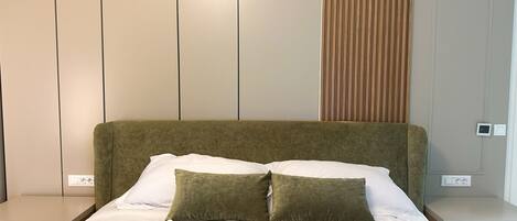 3 間睡房、熨斗/熨衫板、可攜式嬰兒床、免費 Wi-Fi