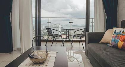 Danga Bay SeaView 3BR BigBalcony