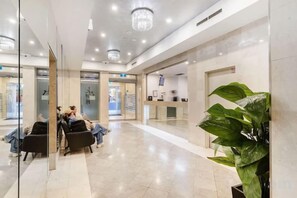 Unclassified image, 4 of 13, button - MetaWise 2Bed Next to ICC & Darling Harbour 65 (Sydney)