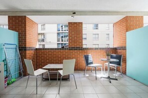 Room - MetaWise 2Bed Next to ICC & Darling Harbour 65 (Sydney)