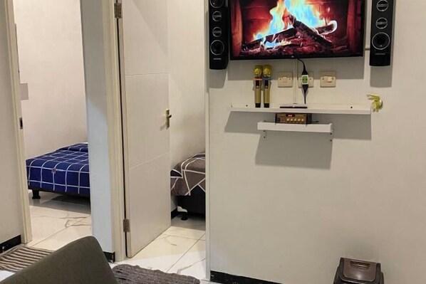 Room - Yuriti Modern Minimalis Villa (Batu Sub-District)