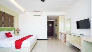 Unclassified image, 5 of 75, button - RedDoorz @ First Homestay Bypass Kuta (Bali)