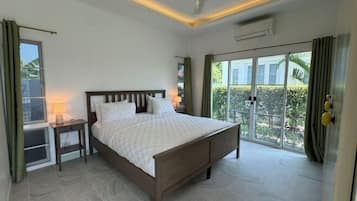 Soundproofing, cots/infant beds