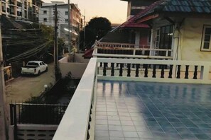 Property grounds - Japanese style house, Bangsaen (Chon Buri)