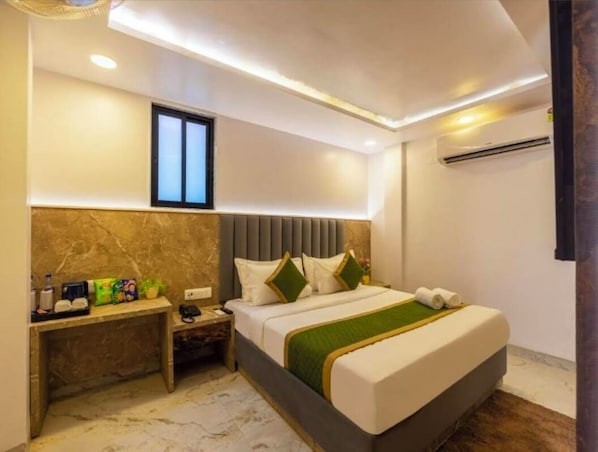 Double Room | Free WiFi - Hotel Rachna Tourist lodge (New Delhi)