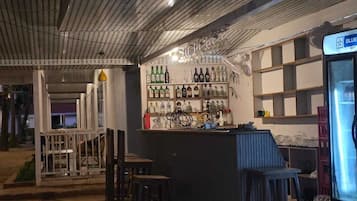 Bar (en la propiedad)