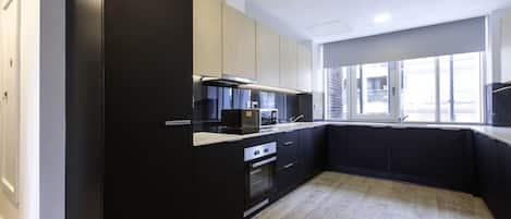 Chambre Double Classique, 1 grand lit 1 place, non-fumeur | Coin séjour